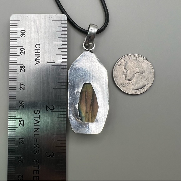 New Labradorite Crystal Stone Coffin Cut Silver Overlay Pendant Necklace - Picture 4 of 8